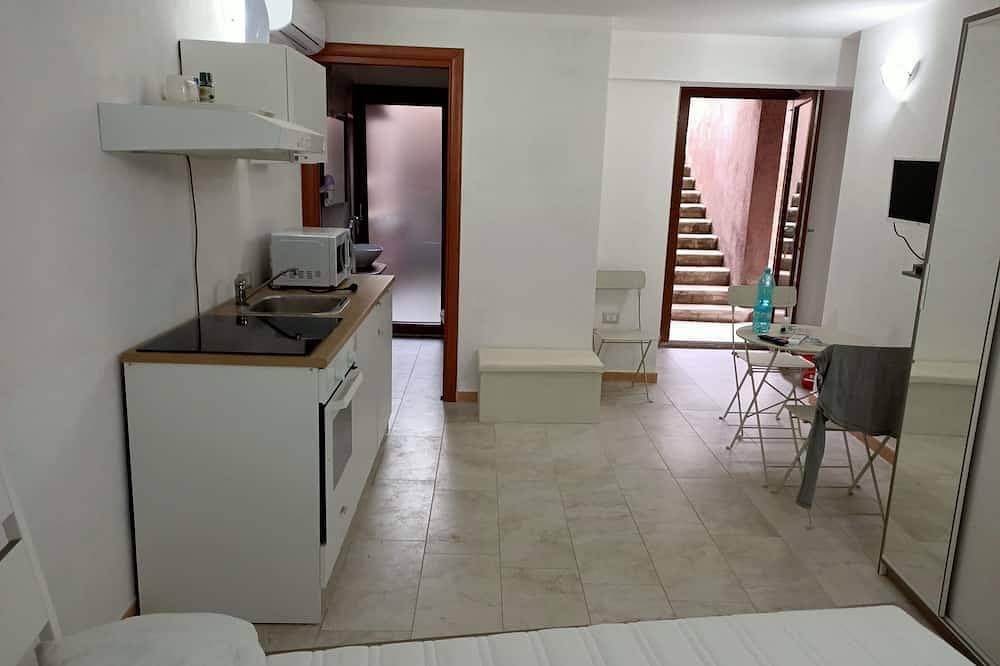 Foto 2 von 8: Beautiful studio apartment with all the comforts just a stone's throw from the sea