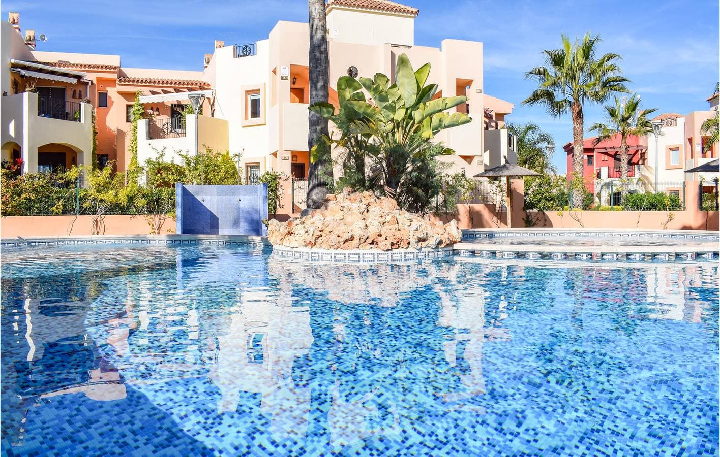 Foto 6 von 17: Gemütliches 2km-Strand-Appartement mit Klimaanlage, Parkplatz, Pool und Terrasse