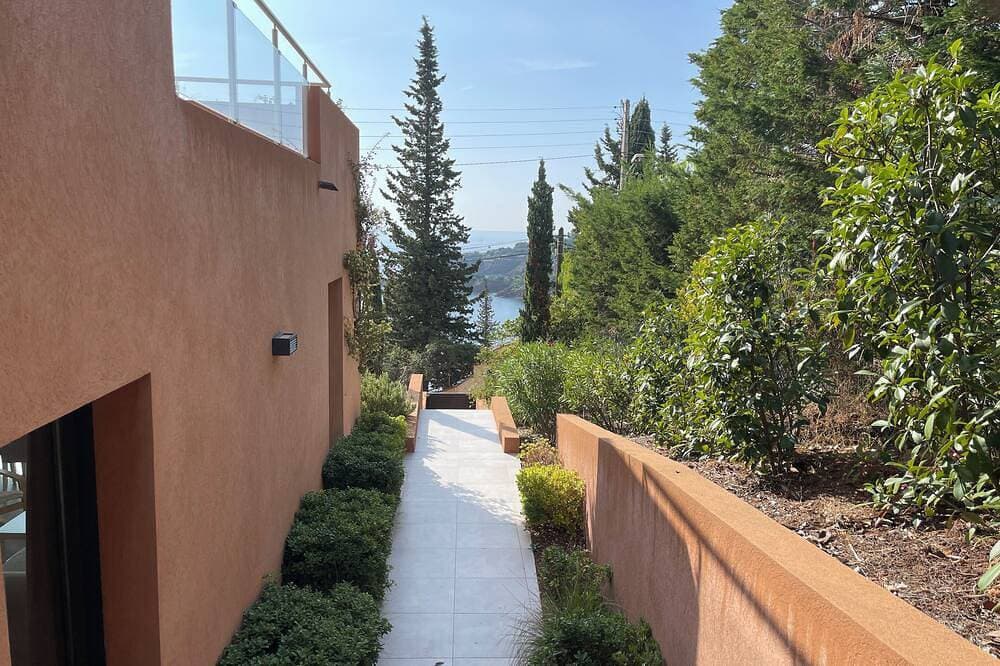 Foto 11 von 24: Residence Arc-en-Ciel 5 Star App A mit atemberaubendem Meerblick Nähe Cannes