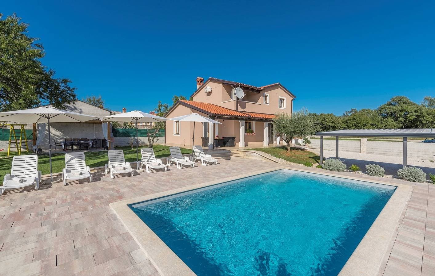 Villa Gita  1