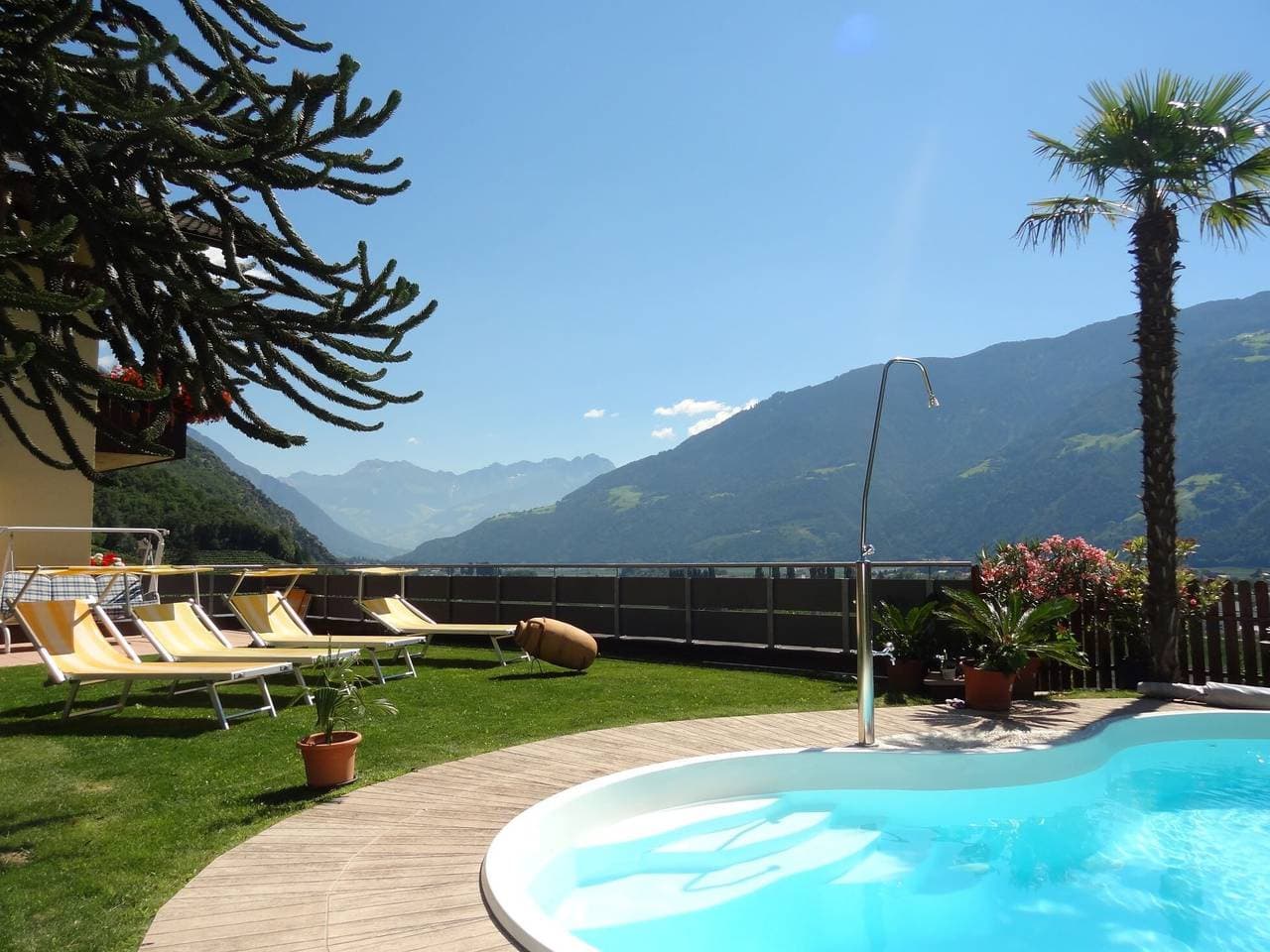 Foto 11 von 13: Apartment 'Himmelschlüssel' mit Bergblick, Gemeinschaftspool und WLAN
