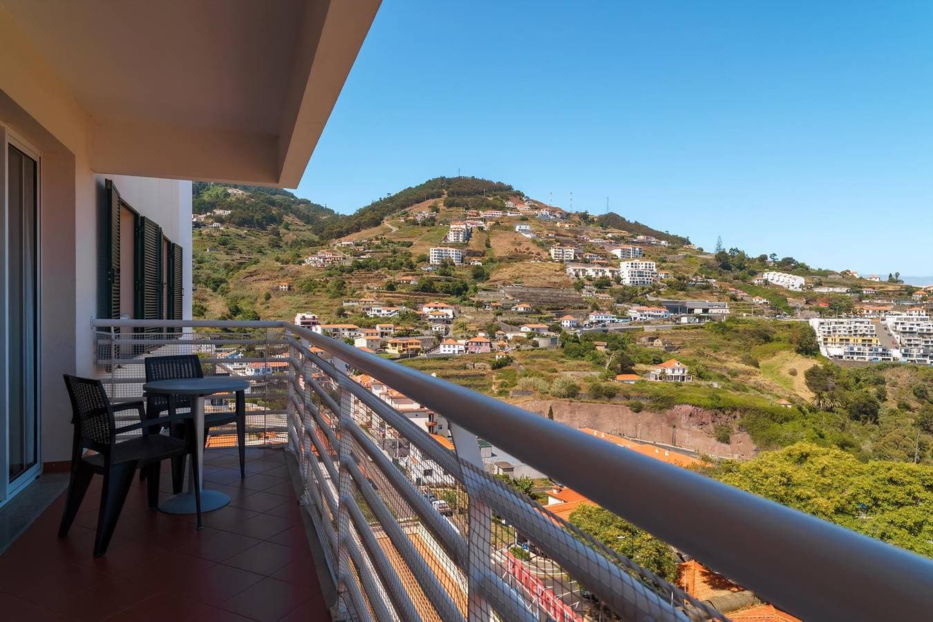 Foto 4 von 33: Ferienwohnung für 4 Personen mit Balkon