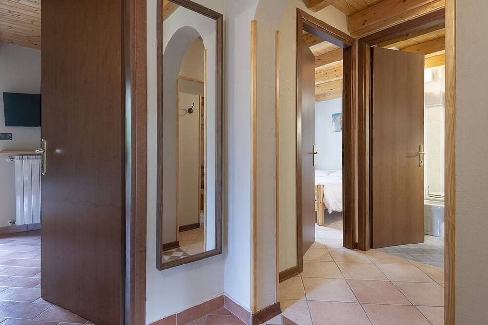 Foto 5 von 27: Eden View - Zwei Schlafzimmer Wohnung, Schläft 6
