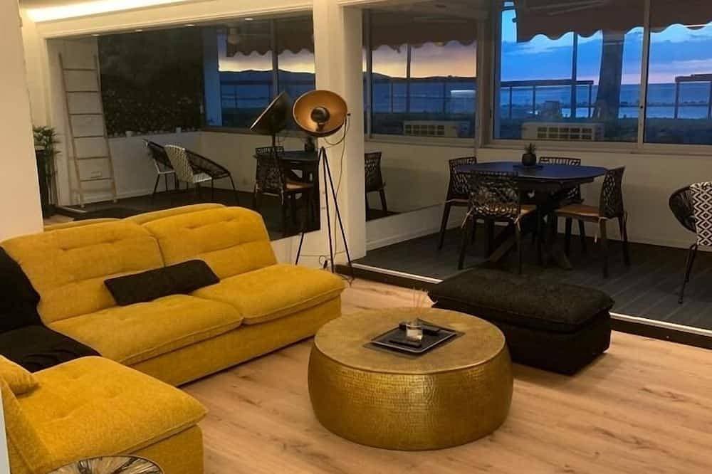 Foto 5 von 16: Magnificent 2/4-person beachfront apartment near Cap 3000
