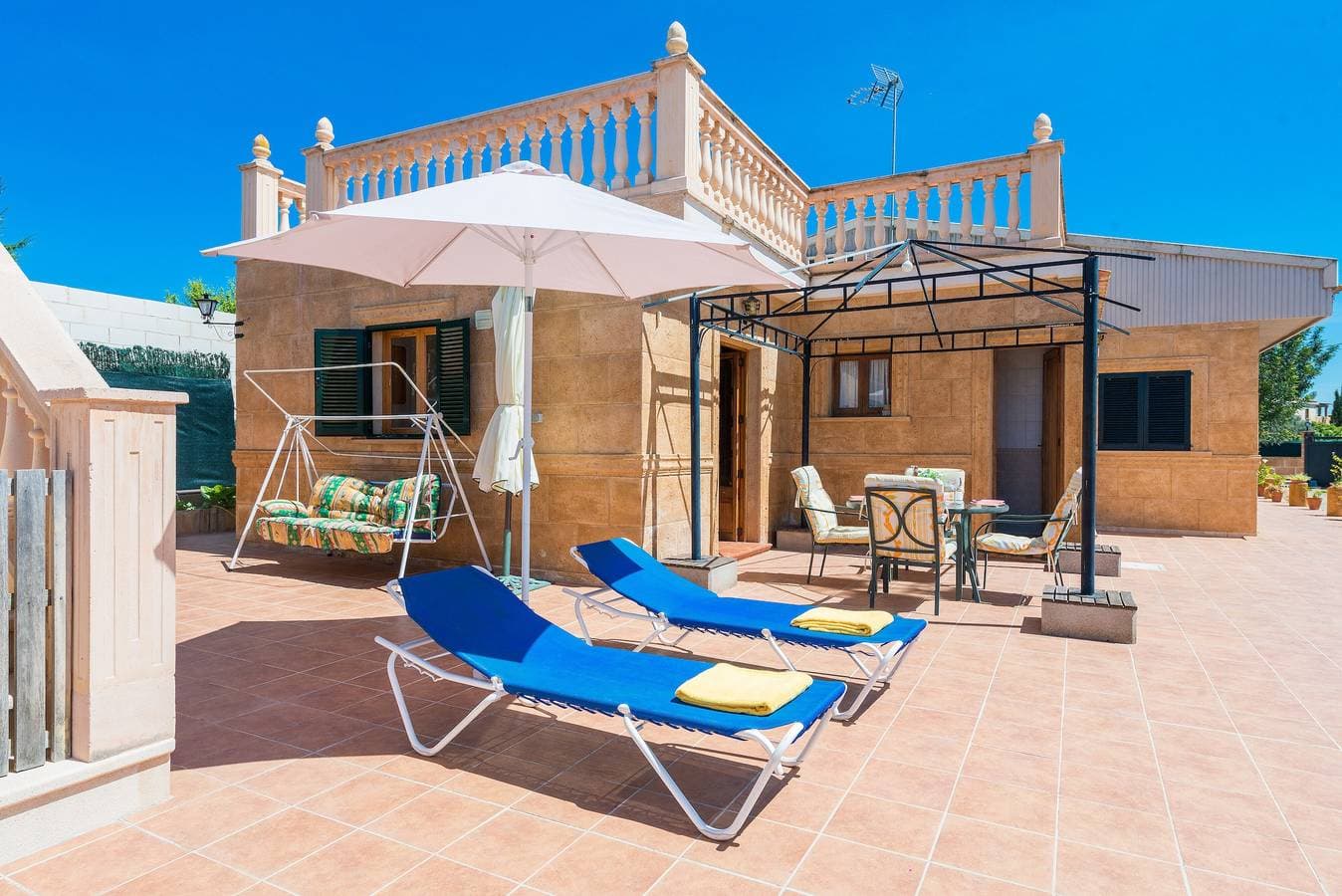 Foto 6 von 37: Familienfreundliche Villa "Ses Llegitimes" mit Pool