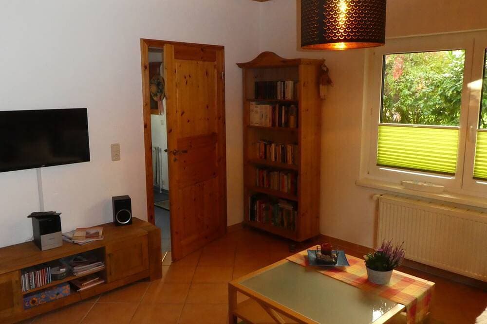 Foto 9 von 18: Individuelles 4 *Ferienhaus mit Charme, zentral, ruhig in Seenähe  600m.