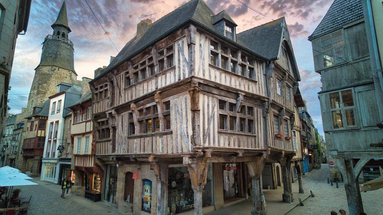 Guest House Saint Yves 1