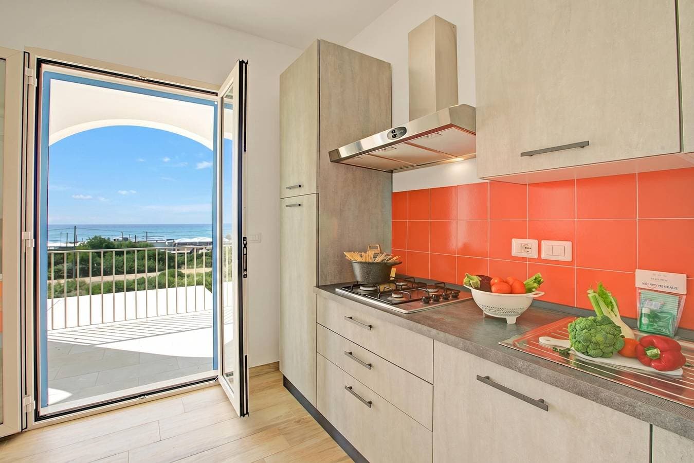 Foto 5 von 27: La Primula Apartment 2 with Sea-View