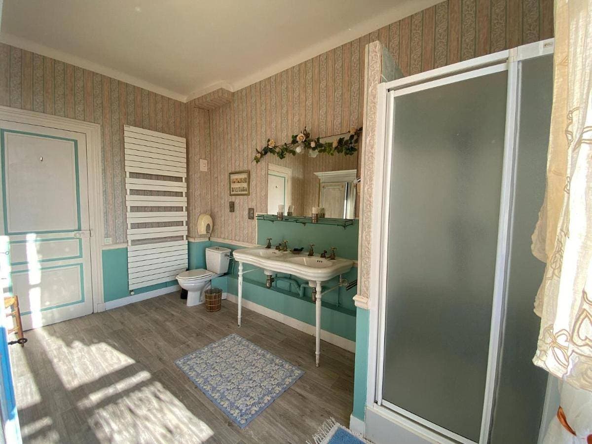 Foto 13 von 47: Five-Bedroom Holiday Home