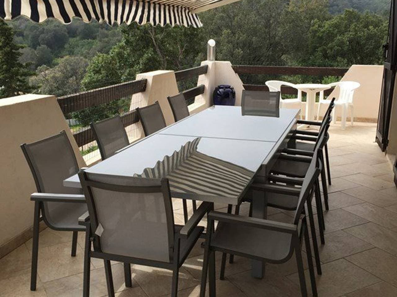 Foto 2 von 19: Schöne Villa, in Strandnähe, klimatisiert, Garten, Terrasse mit Grill, bis zu 12 Personen