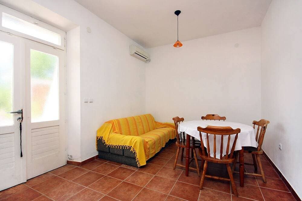 Foto 8 von 17: 2-Zimmer-Ferienwohnung mit Terrasse Pomena, Mljet