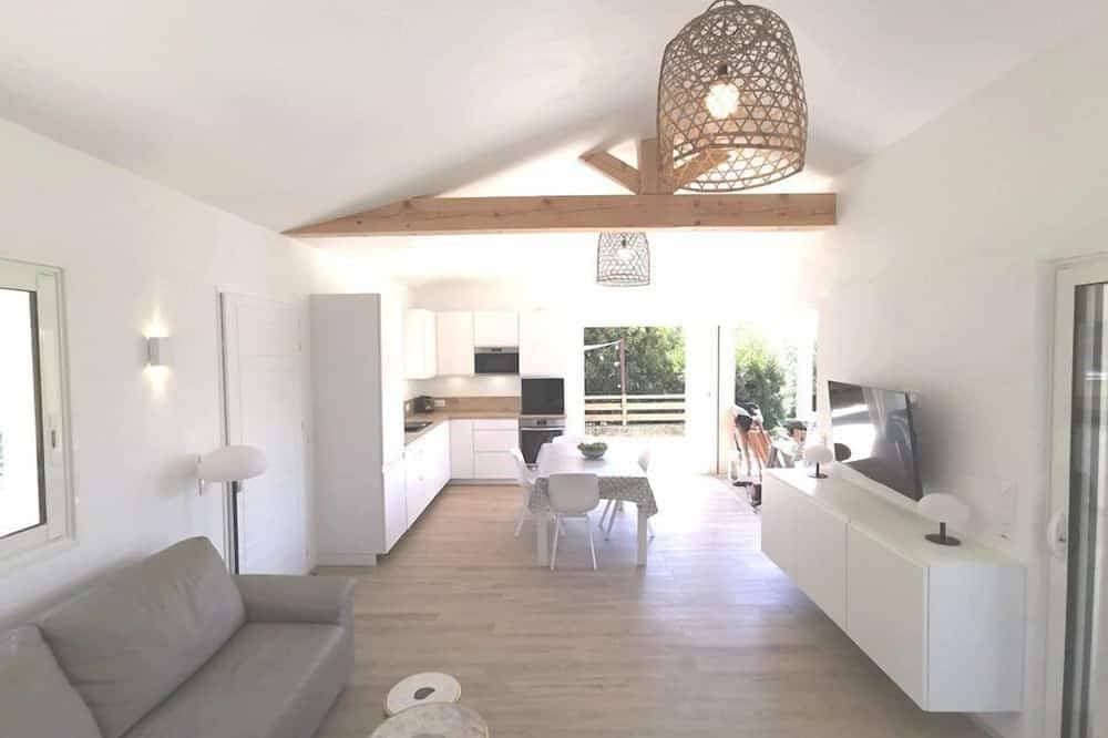 Foto 7 von 22: Bungalow with terrace close to the Gigaro beach