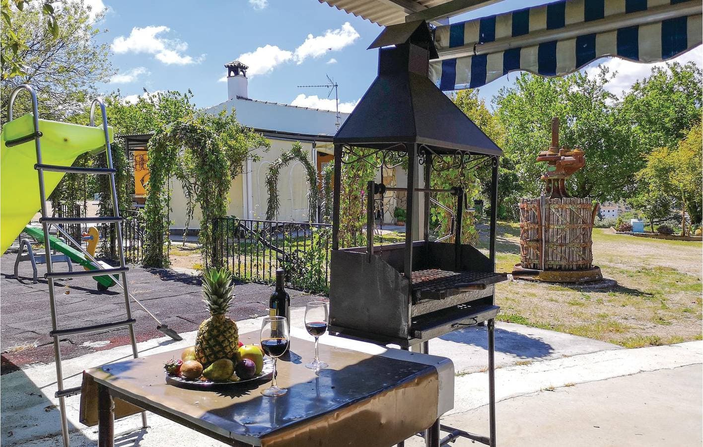 Foto 5 von 37: Familienfreundliche Wohnung mit Pool und Terrasse