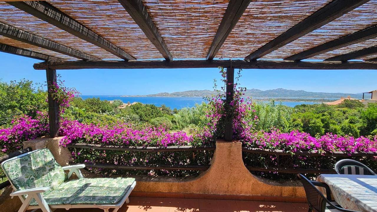 Foto 3 von 40: Villa with Sea View