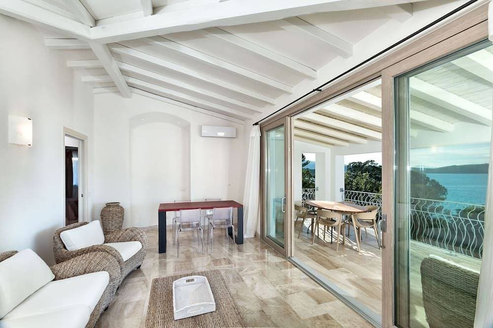 Foto 8 von 23: Villa Astrea Alba, zwei Schritte vom Strand entfernt mit privatem Pool
