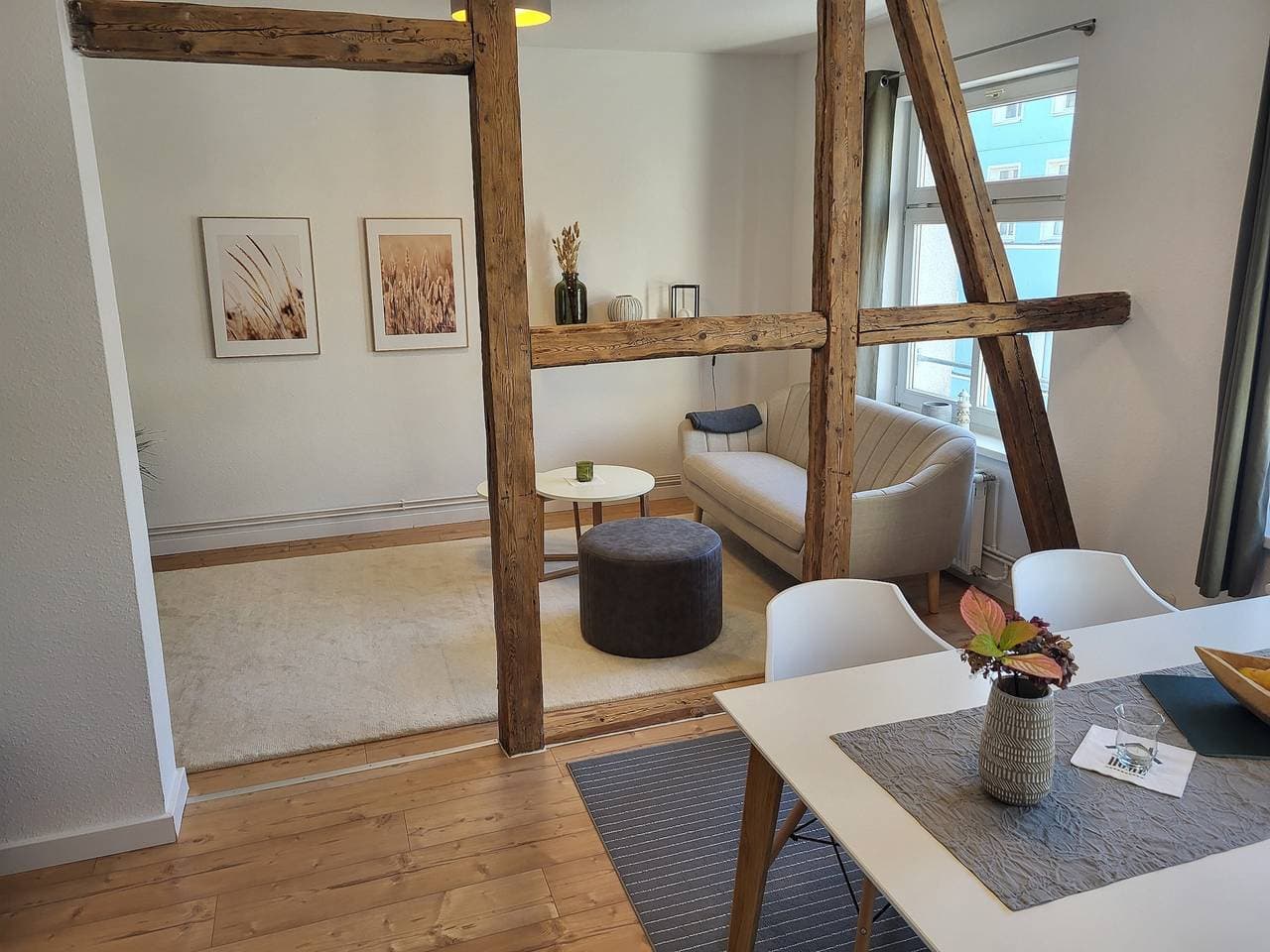 Foto 6 von 22: Ferienwohnung 'Stilvolle Whg Im Zentrum' mit Wi-Fi