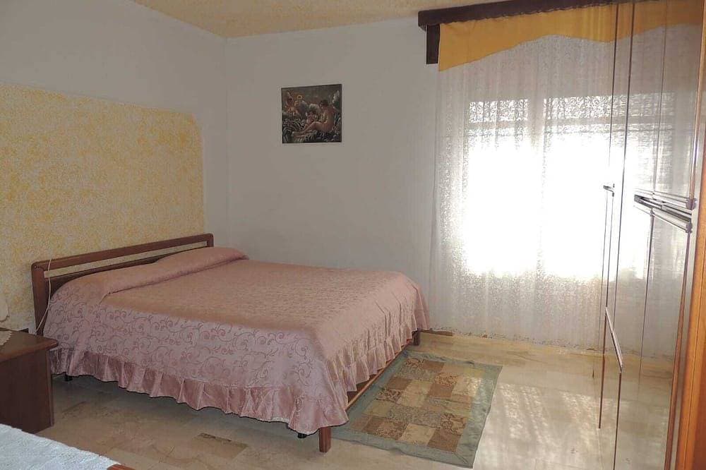 Foto 2 von 7: Vacation apartment in Santa Maria Navarrese, beautiful view