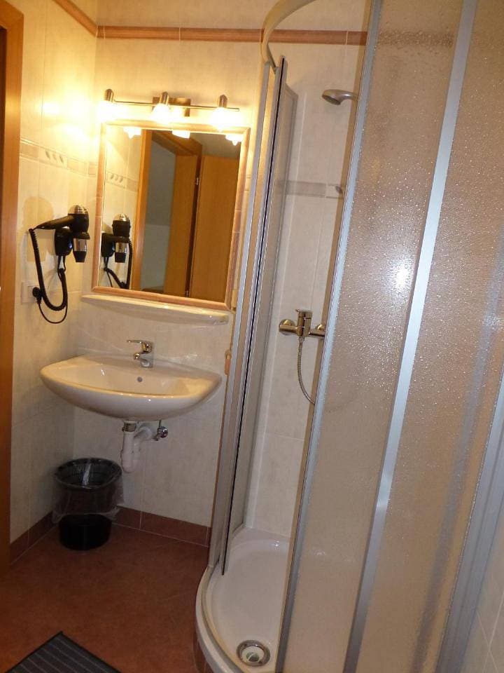 Foto 10 von 14: Double Room with Balcony