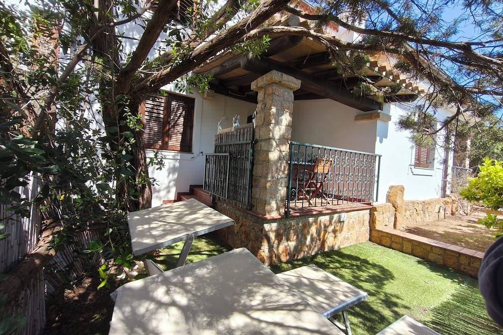 Villa Juniper, only 240mt from the sandy beach 1