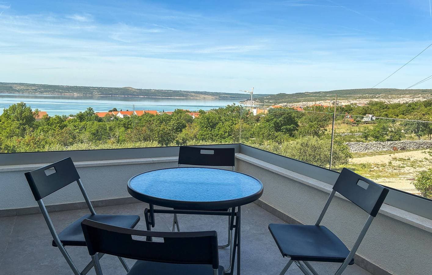 Foto 5 von 24: Gemütlich, 2,5 km von der Küste entfernt: beheizter Pool, WLAN, Klimaanlage und Terrasse