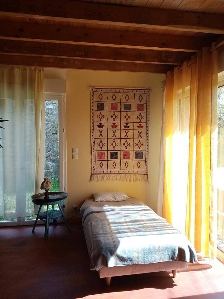 Foto 6 von 21: Two-Bedroom House