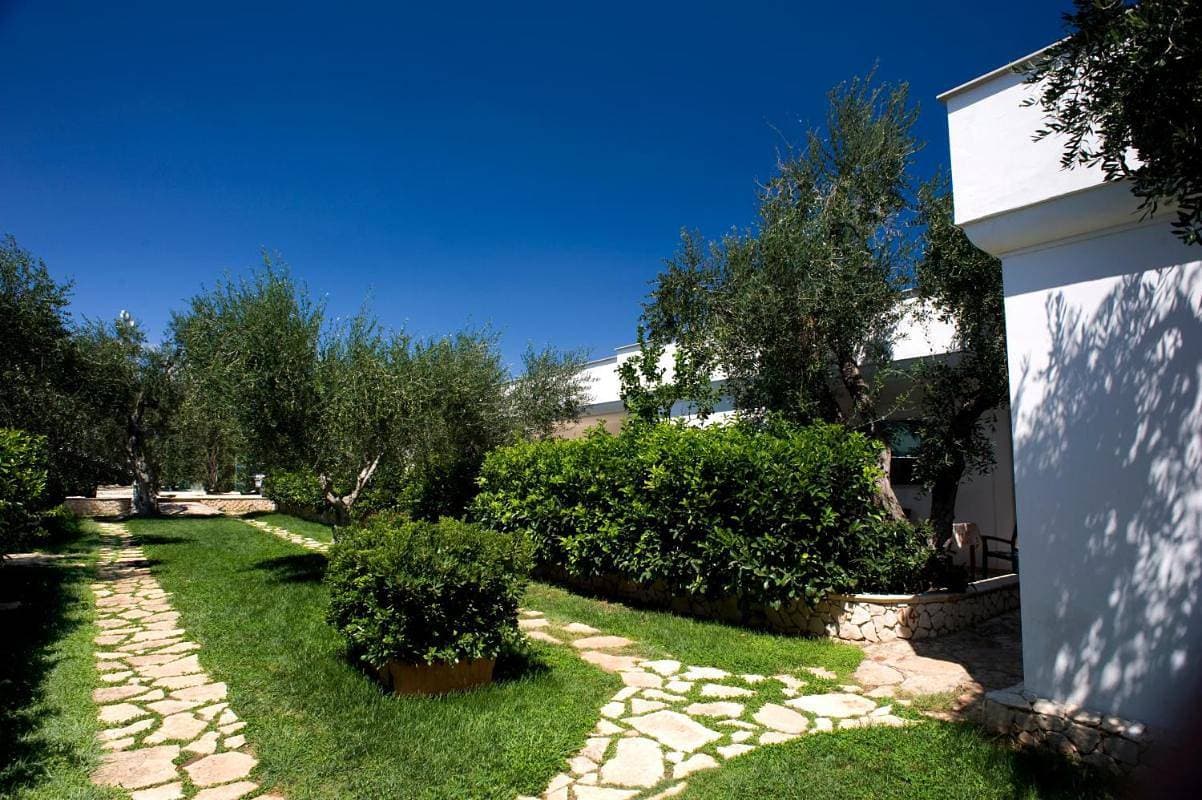 Foto 9 von 49: Ferienwohnung "ulivo" mit Pool und Privatstrand