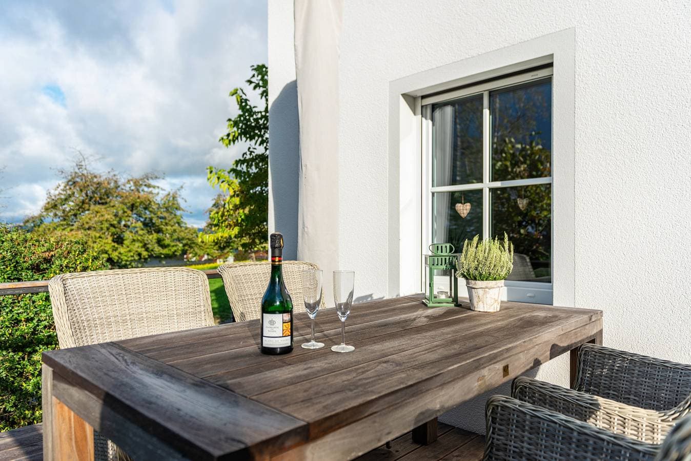 Foto 4 von 30: Ferienwohnung 'Gästehaus Wüpping 1' mit gemeinsamer Terrasse, gemeinsamem Garten und WLAN
