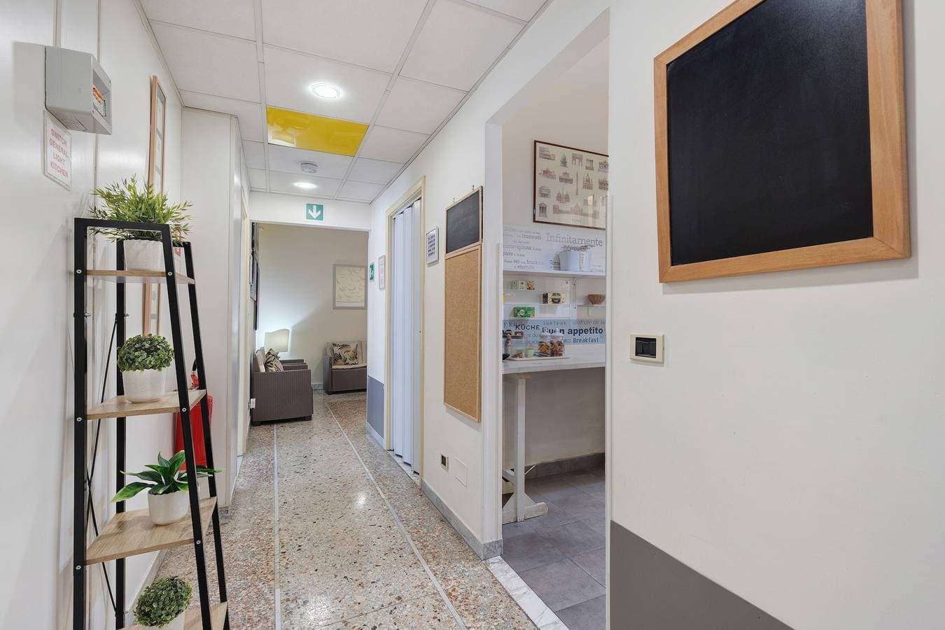 Foto 3 von 14: Zimmer 'Camera Tripla - Trastevere' mit WLAN und Klimaanlage