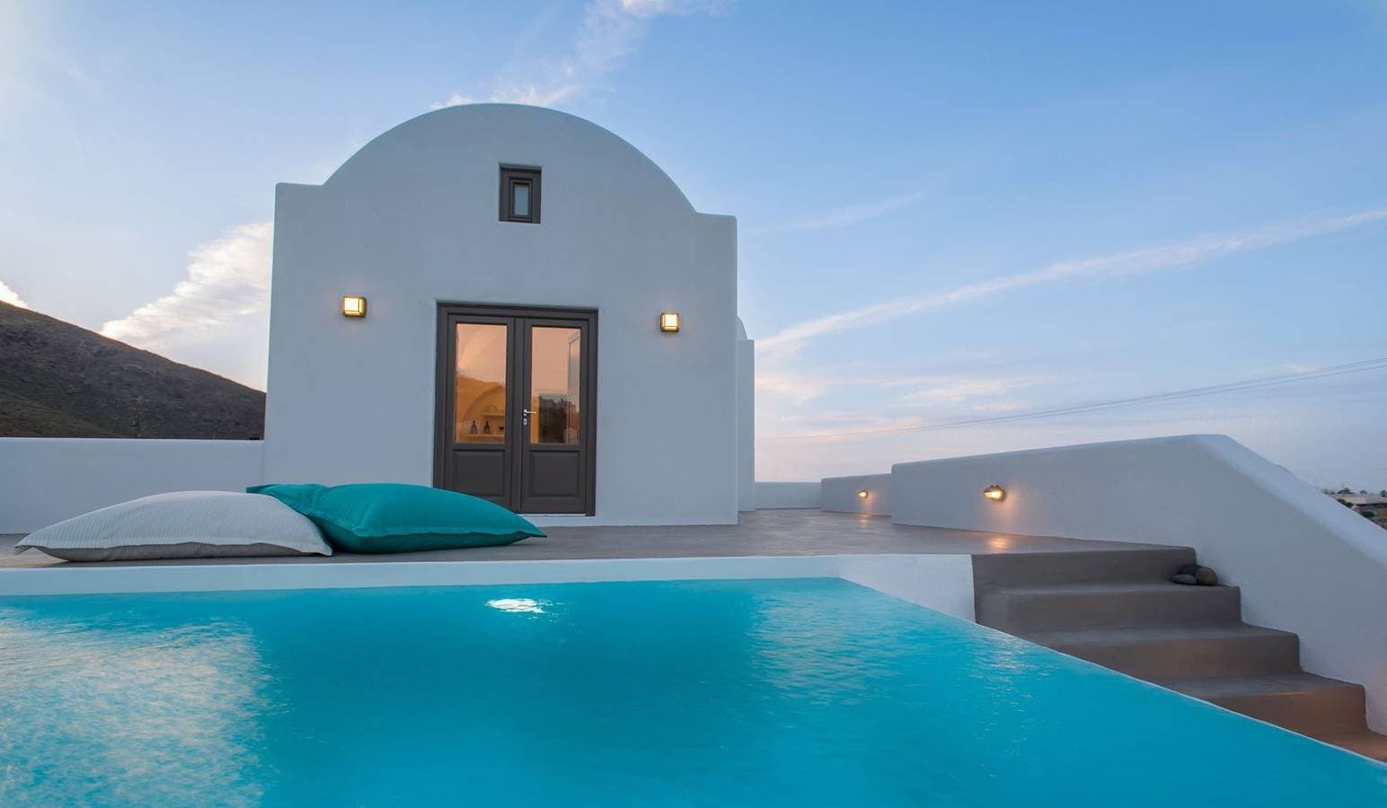 Luxury Santorini Villa | Villa Pori Blanca Master Suite | Private Pool & Stunning Sea View | Near Po... 1