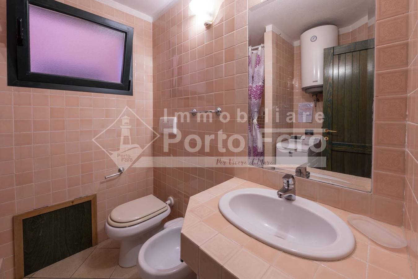 Foto 10 von 12: Ferienwohnung für 4 Personen mit Terrasse