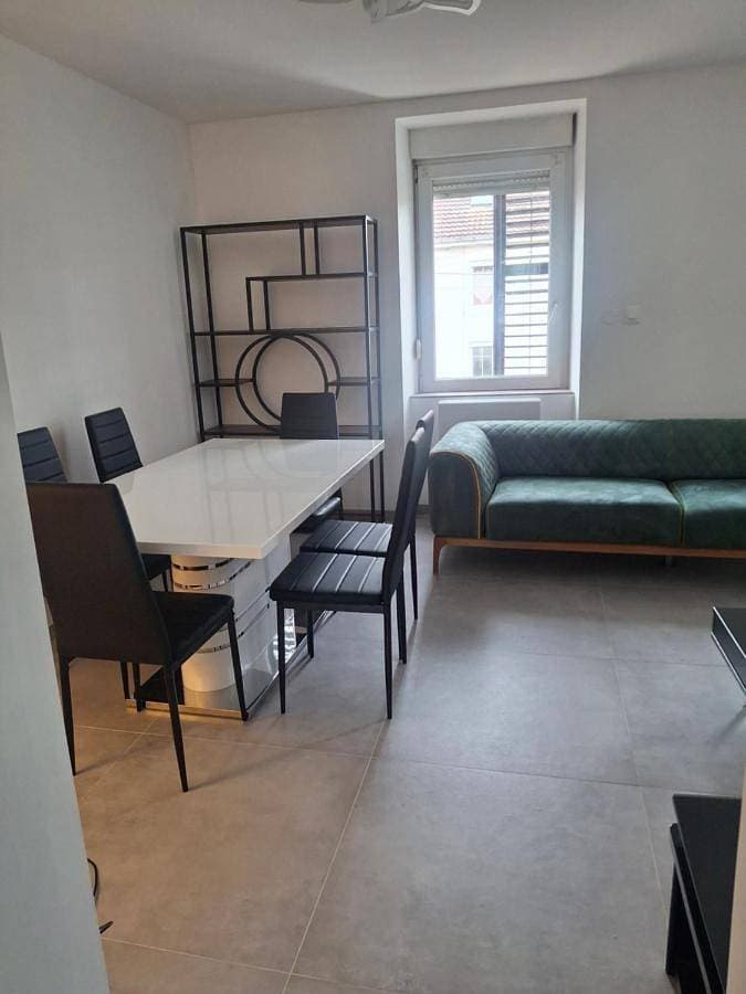 Foto 4 von 20: Two-Bedroom Apartment
