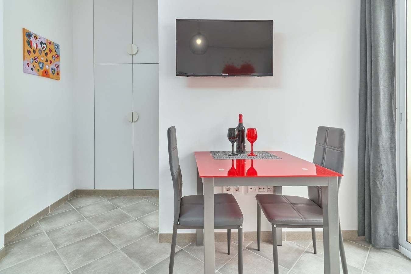 Foto 12 von 23: Einzimmerapartment "Nerja Boutique Deluxe 103" mit Gemeinschaftspool und WLAN