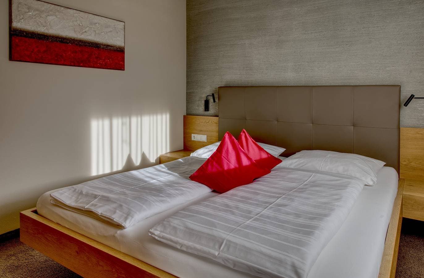 Foto 12 von 25: Ferienwohnung "Wohnung 1" mit Bergblick, Gemeinschaftspool und WLAN