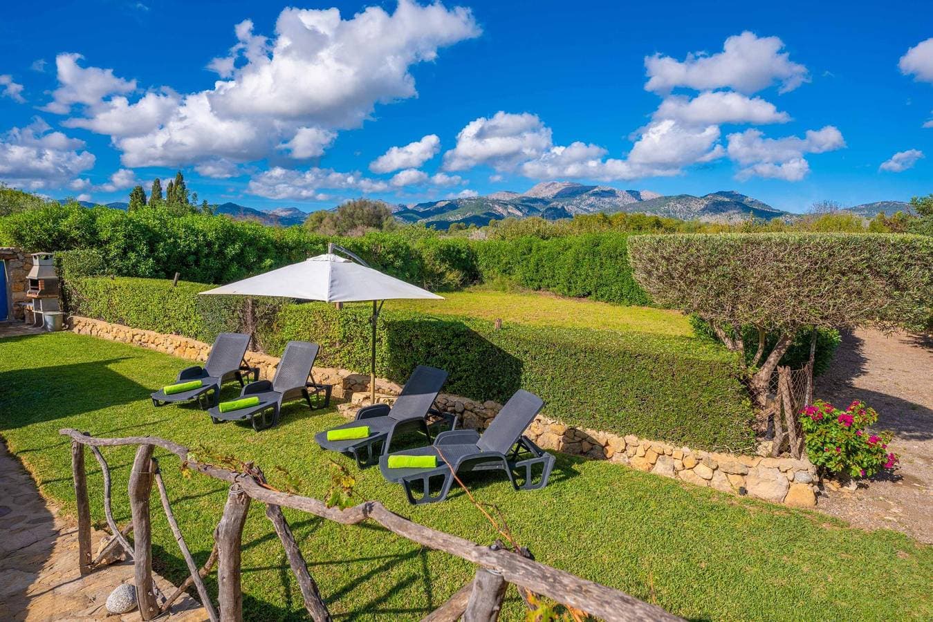 Foto 6 von 46: Sa Sort Llarga - Ländliche Villa mit Pool und kostenlosem WLAN