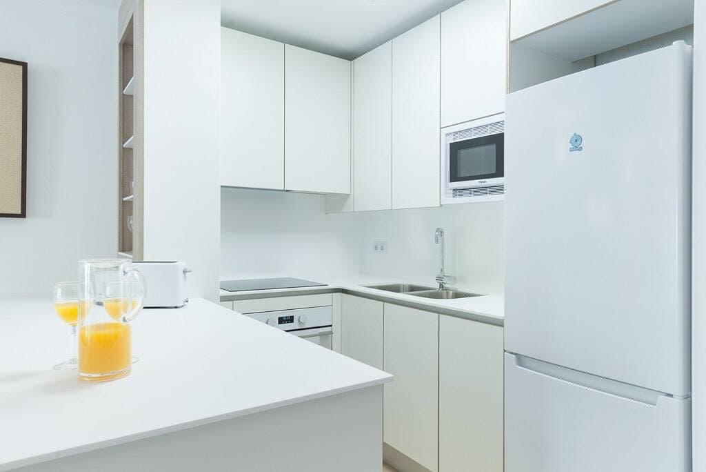 Foto 9 von 18: Schöne Ferienwohnung "Venecia" mit Pool, WLAN, Balkon und Klimaanlage