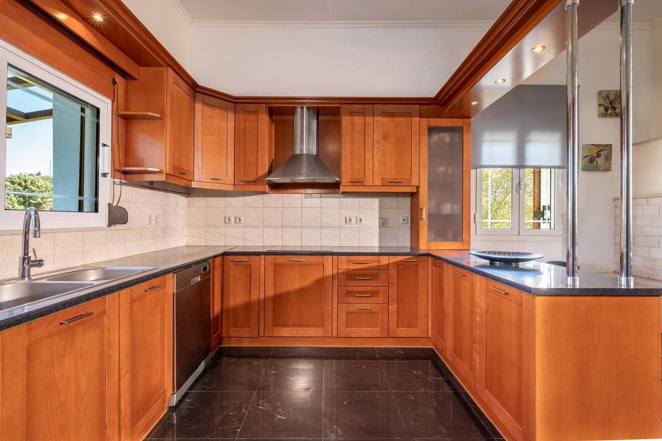 Foto 10 von 51: Villa für 8 Personen mit Garten