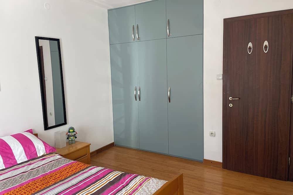Foto 2 von 30: Makellose, luxuriöse Wohnung mit spektakulärem Blick über die Bucht von Kotor