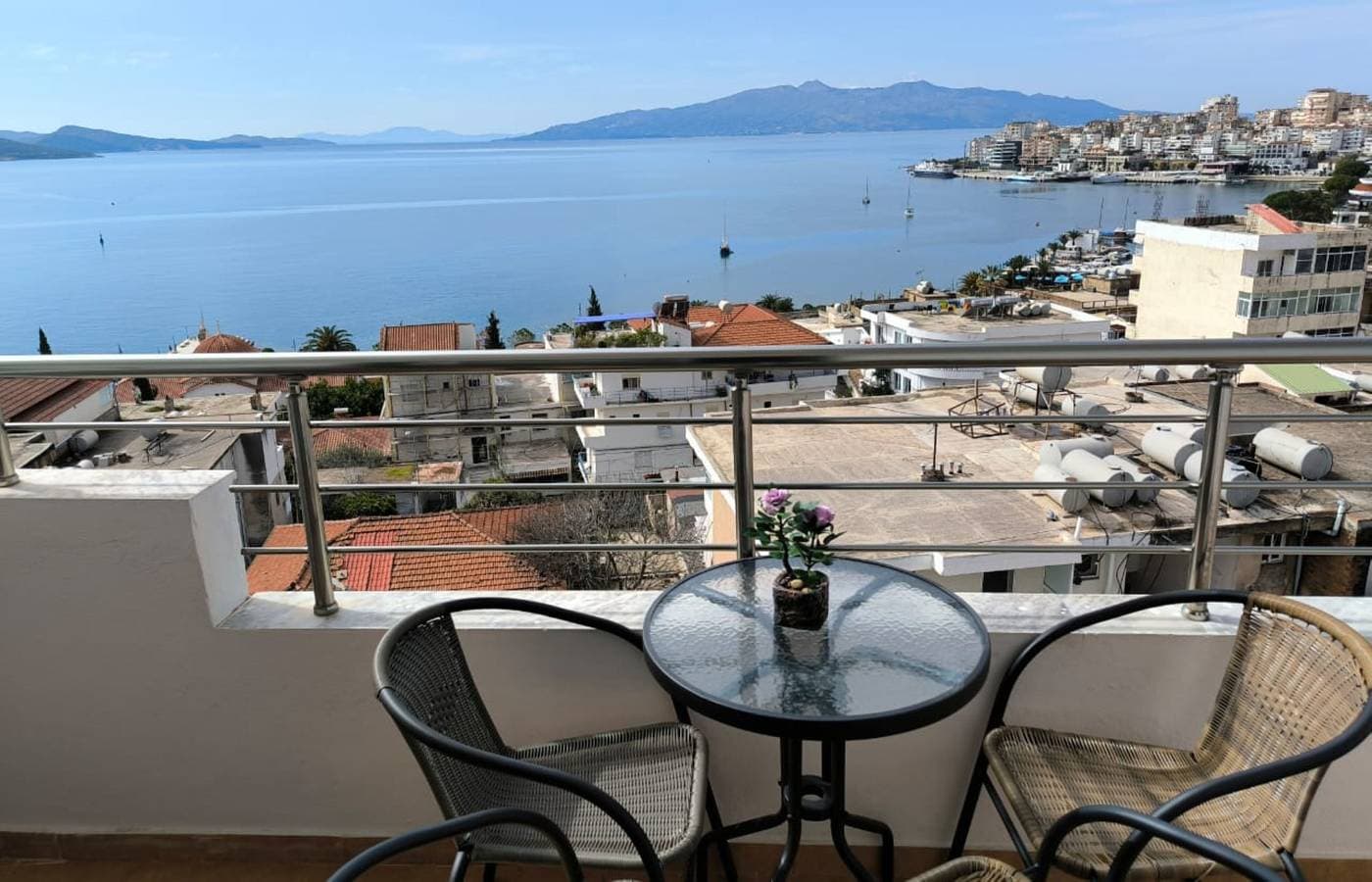 Foto 7 von 44: Ferienwohnung für 5 Personen mit Balkon