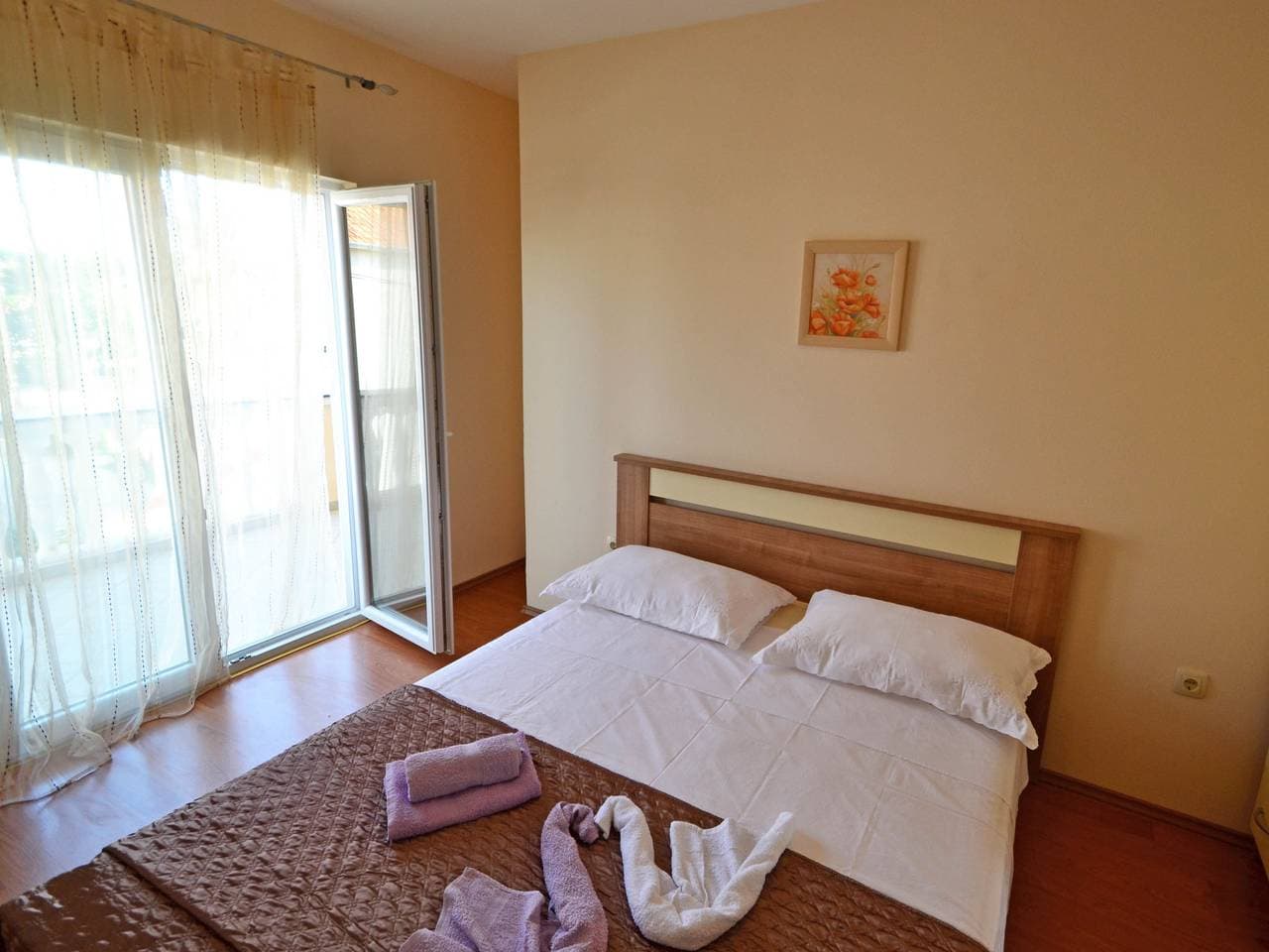 Foto 6 von 23: Dević