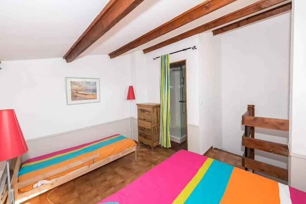Foto 4 von 27: 36 m2 apartment in quiet residence with sandy beach 200m away