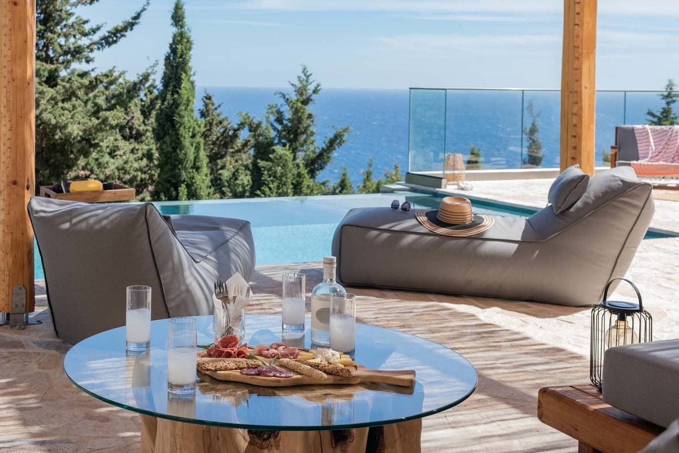 Foto 5 von 24: Villa für 5 Personen mit Terrasse