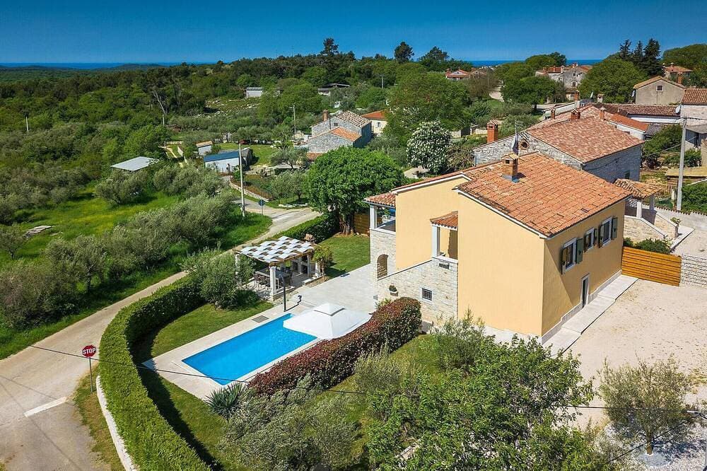 Foto 7 von 30: Schönes Haus in Porec mit Sauna