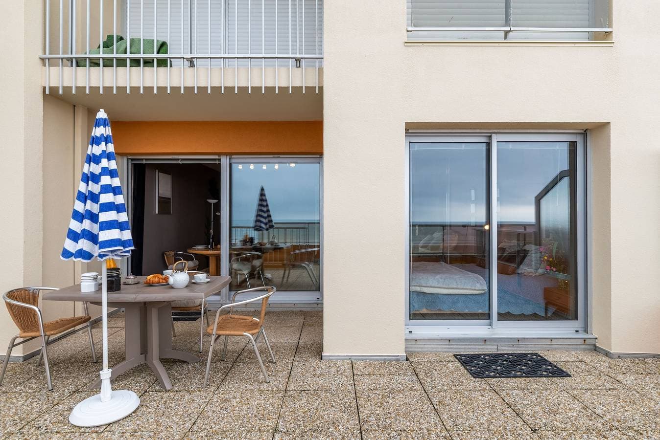 Foto 8 von 14: Ferienwohnung für 4 Personen mit Terrasse