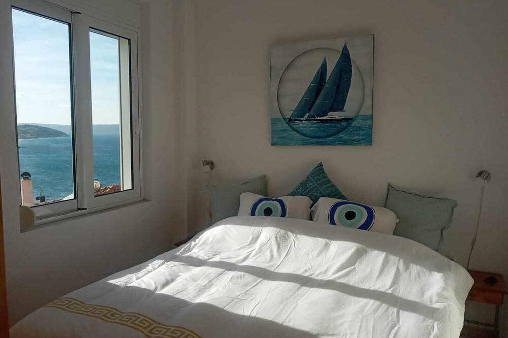 Foto 2 von 30: Kalyves Mili's Haus Mit Meerblick