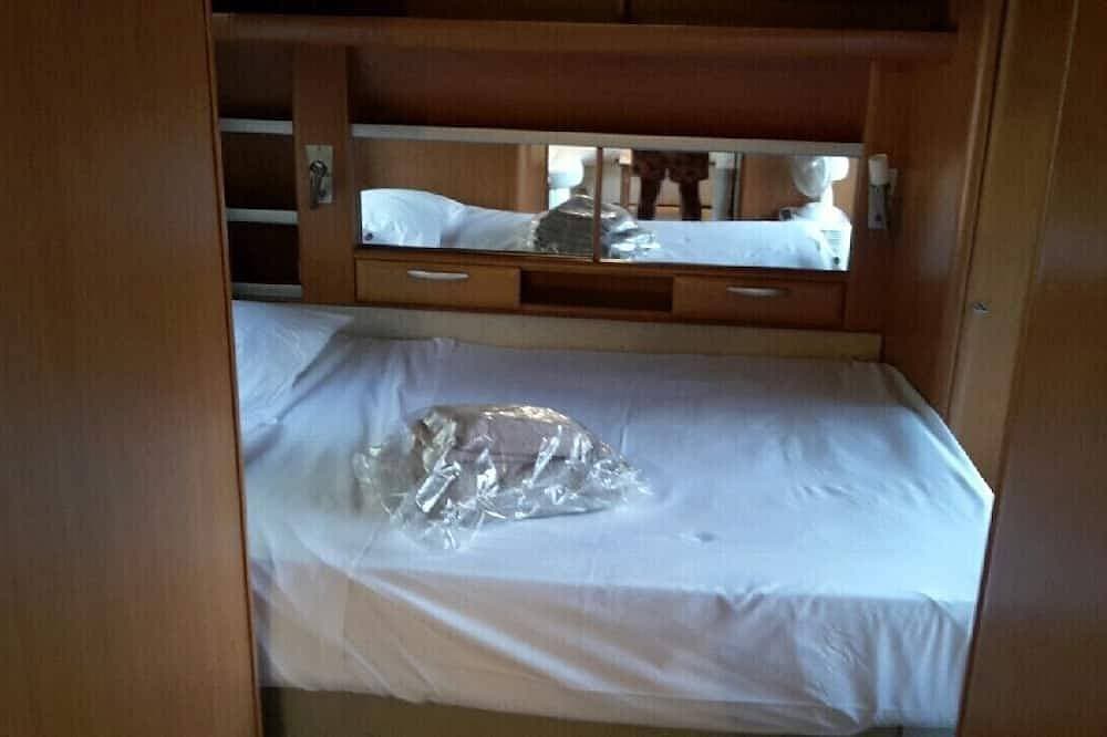 Foto 2 von 12: Charmanter voll ausgestatteter Wohnwagen in Porto Vecchio am Meer