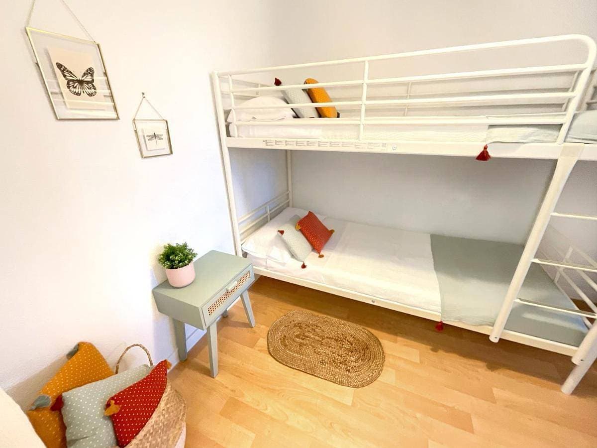 Foto 4 von 44: Two-Bedroom Apartment