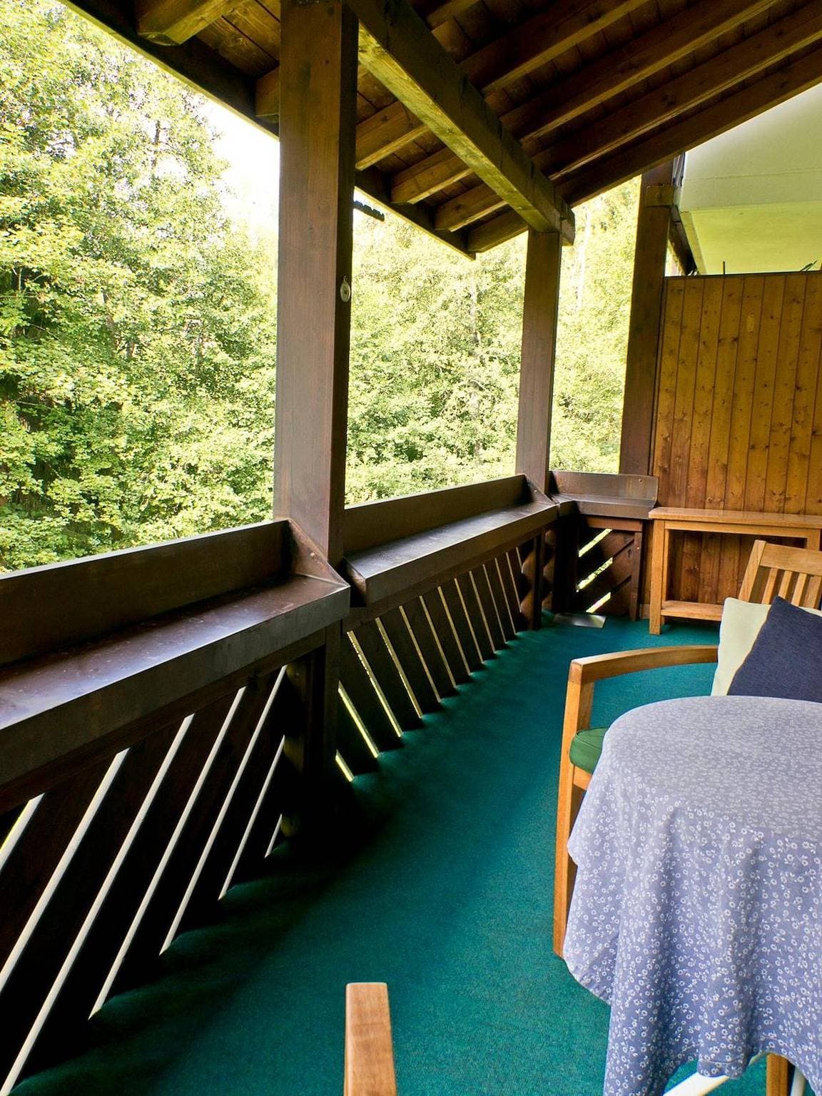 Foto 12 von 15: Ferienwohnung Flores Hinterzarten mit Balkon und WLAN