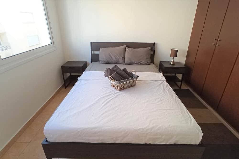 Foto 2 von 18: Umm Haram whole apartment · 5 min walk to the Beach! Netflix & fast Internet