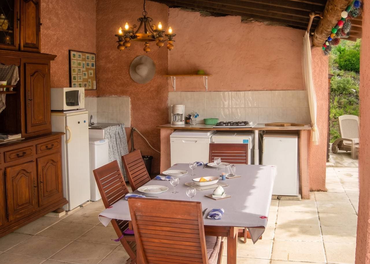 Foto 4 von 37: Wohnung mit Gemeinschaftspool in Roquefort-la-Bédoule - 50m²