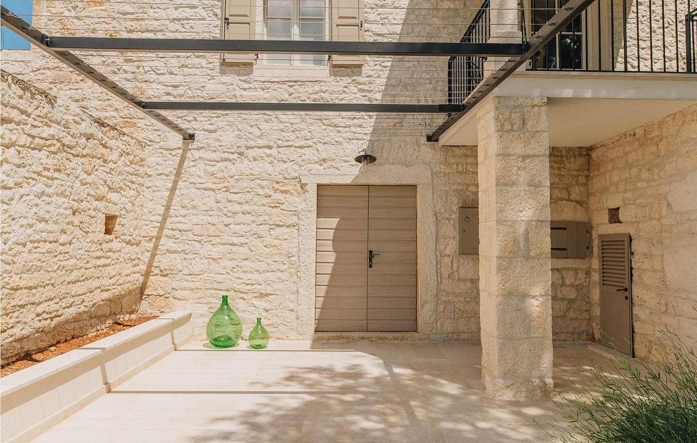 Foto 3 von 49: Charmante 140 m² große Wohnung mit Pool, Terrasse und WLAN in der Nähe von Baderna